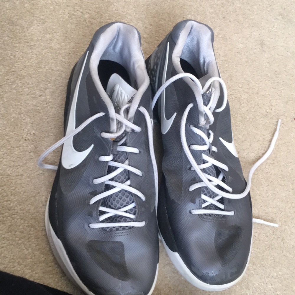 Nike volleyball/basketball shoes